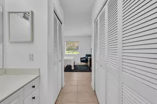 313 NW 42nd St, Boca Raton, FL 33431 - Photo 27