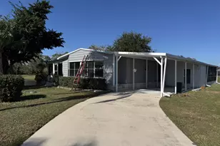 19 La Viilla Ct, Fort Pierce, FL 34951 - Photo 1