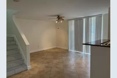 103 Yacht Club Way, Unit #101, Hypoluxo, FL 33462 - Photo 5