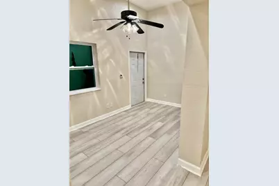 1040 17th Street, West Palm Beach, FL 33407 - Photo 3