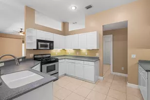 1698 SW Mockingbird Dr, Port Saint Lucie, FL 34986 - Photo 5