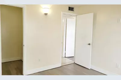494 NW 165th Street, Unit #602, Miami, FL 33169 - Photo 25