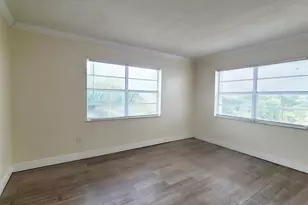 494 NW 165th St, Miami, FL 33169 - Photo 21