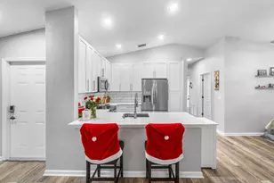 5112 Aurora Lake Cir, Greenacres, FL 33463 - Photo 13