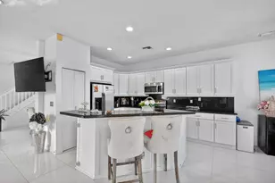 7745 Springfield Lake Dr, Lake Worth, FL 33467 - Photo 17