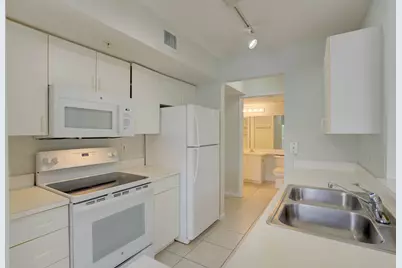 266 Village Boulevard, Unit #6103, Tequesta, FL 33469 - Photo 19