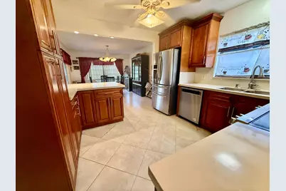 10633 Greenbriar Court, Boca Raton, FL 33498 - Photo 7