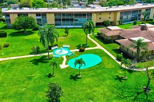 700 Village Green Ct, Palm Springs, FL 33461 - Photo 29