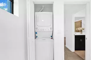 5045 Genove Pl, Riviera Beach, FL 33410 - Photo 9