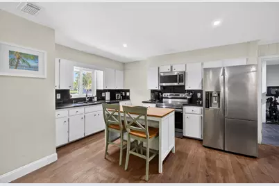 720 Prosperity Farms Road, North Palm Beach, FL 33408 - Photo 13