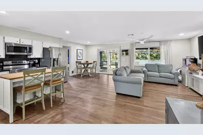 720 Prosperity Farms Road, North Palm Beach, FL 33408 - Photo 9