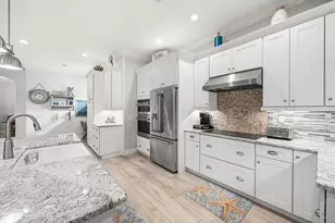 906 Dolphin Dr, Jupiter, FL 33458 - Photo 11