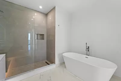 220 Lake Shore Drive, Unit #1210, Lake Park, FL 33403 - Photo 13