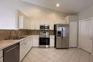 1955 Waterside Ct E, Wellington, FL 33414 - Photo 3