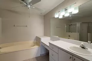 1955 Waterside Ct E, Wellington, FL 33414 - Photo 15