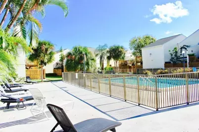 645 Executive Center Drive, Unit #R-207, West Palm Beach, FL 33401 - Photo 21