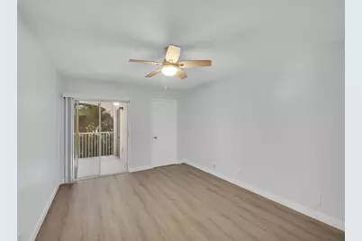 815 W Boynton Beach Boulevard, Unit #14-201, Boynton Beach, FL 33426 - Photo 19