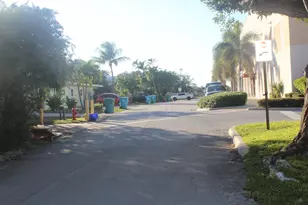 205 NE 3rd St Street Unit, Boynton Beach, FL 33435 - Photo 9