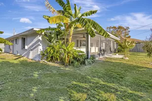 1902 SE South Buttonwood Dr, Port Saint Lucie, FL 34952 - Photo 43