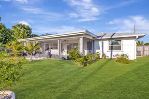 1902 SE South Buttonwood Dr, Port Saint Lucie, FL 34952 - Photo 9