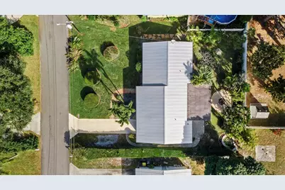 1341 SE Starfish Lane, Stuart, FL 34996 - Photo 3