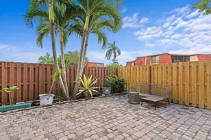 8408 Trent Ct, Boca Raton, FL 33433 - Photo 17