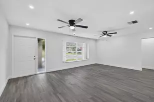 6101 NW 74th Ave, Tamarac, FL 33321 - Photo 13