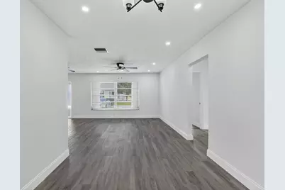 6101 NW 74th Avenue, Tamarac, FL 33321 - Photo 7