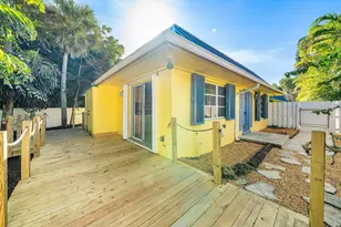 111 SE 7th Ave Unit #A B C D, Delray Beach, FL 33483 - Photo 11