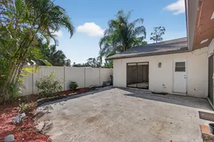 1350 Periwinkle Pl, Wellington, FL 33414 - Photo 39