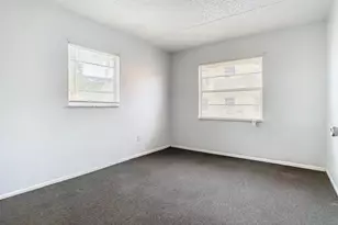 694 Michigan Ct, Saint Cloud, FL 34769 - Photo 15