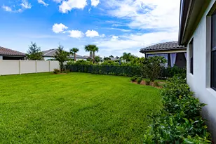 519 SE Villandry Way, Port Saint Lucie, FL 34984 - Photo 27