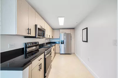 7501 E Treasure Drive, Unit #8N, North Bay Village, FL 33141 - Photo 13