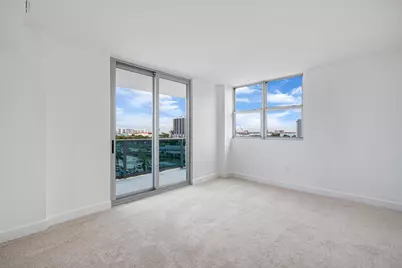 7501 E Treasure Drive, Unit #8N, North Bay Village, FL 33141 - Photo 7