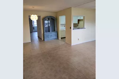 290 Chatham O, West Palm Beach, FL 33417 - Photo 5