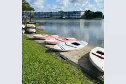 26 Kingswood B, West Palm Beach, FL 33417 - Photo 13