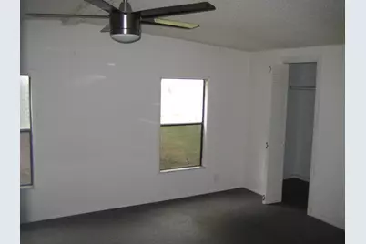 8613 SE 59th Drive, Okeechobee, FL 34974 - Photo 17