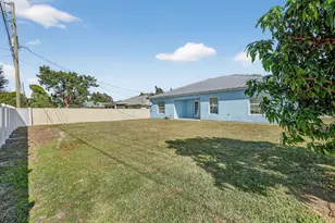 1855 17th Ave SW, Vero Beach, FL 32962 - Photo 3