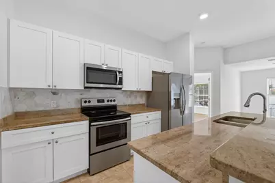 1855 17th Avenue SW, Vero Beach, FL 32962 - Photo 5