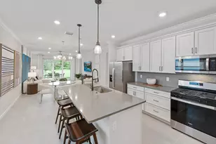 1355 Haven Circle Unit #Hallmark 79, Vero Beach, FL 32960 - Photo 9