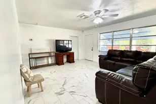 802 Lytle St, West Palm Beach, FL 33405 - Photo 9