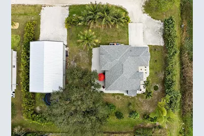 8015 97th Court, Vero Beach, FL 32967 - Photo 3