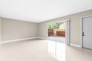 1825 San Juan Dr, Delray Beach, FL 33445 - Photo 7