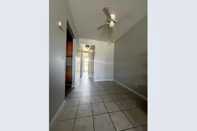 145 Berkshire G, Unit #145, West Palm Beach, FL 33417 - Photo 3