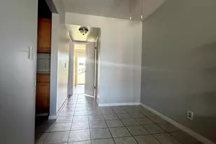 145 Berkshire G, West Palm Beach, FL 33417 - Photo 3