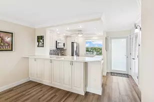 900 Dogwood Dr, Delray Beach, FL 33483 - Photo 11