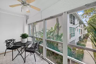 2050 NE 39th St, Lighthouse Point, FL 33064 - Photo 25