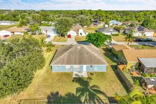 2518 SE Cooper Ln, Port Saint Lucie, FL 34984 - Photo 29