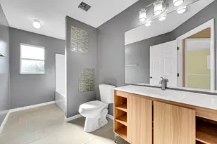 2518 SE Cooper Ln, Port Saint Lucie, FL 34984 - Photo 19