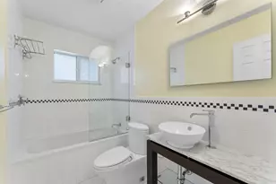 2415 NW 31st St, Boca Raton, FL 33431 - Photo 21